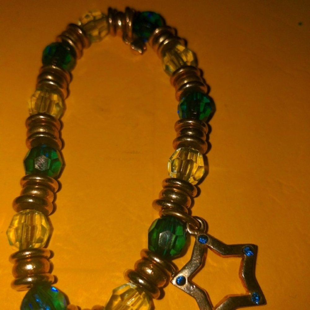 Blue star beaded bracelet